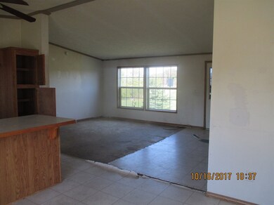 4218 S 300 E, La Porte, IN 46350 - photo 3