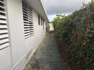23 Calle, Bayamón, PR 00959 - photo 6