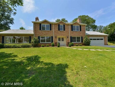 7214 Park Terrace Dr, Alexandria, VA 22307 - photo 2