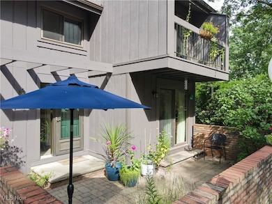 Enjoy your private courtyard area ... suited to grilling out, dining out, and relaxing outside