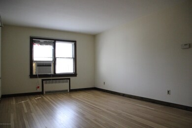 50 Chandler Ave, Keyport, NJ 07735 - photo 4