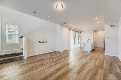 24374 E 42nd Ave, Aurora, CO 80019 - photo 5