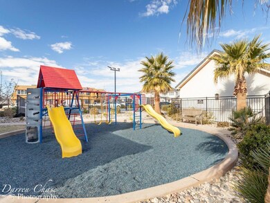 512 Bailey Ln unit 5, Washington, UT 84780 - photo 5