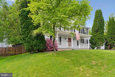 1439 Powells Tavern Place, Herndon, VA 20170 - photo 2