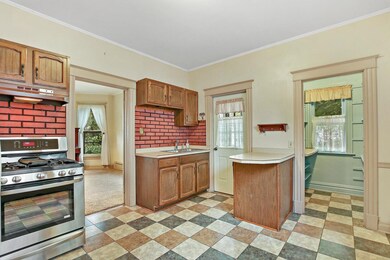 118 N Chapel St, Waukegan, IL 60085 - photo 7