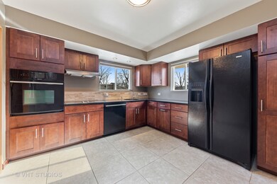 427 E Atwater Ave, Elmhurst, IL 60126 - photo 7