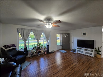 8414 Hoover Ct, Middletown, OH 45042 - photo 6