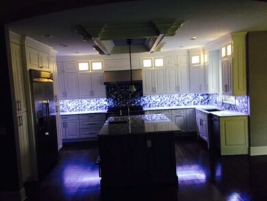 2130 Douglas Ave, Des Plaines, IL 60018 - photo 3