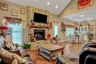 220 Tate Cir, Sherman, TX 75090 - photo 7