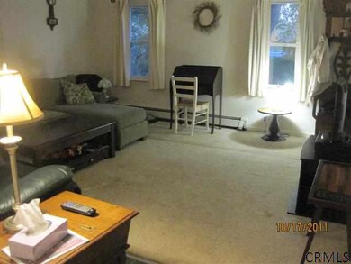 9 Hidden Hollow Rd, Albany, NY 12208 - photo 4