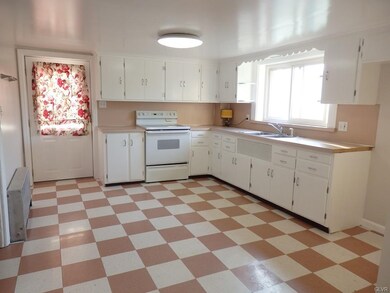 371 Lefevre Rd, Easton, PA 18040 - photo 3