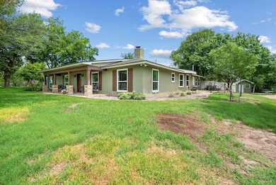 250 Lakeview Ct, Weatherford, TX 76088 - photo 3