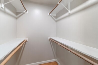 2100 Southwood Dr unit 17, College Station, TX 77840 - photo 5