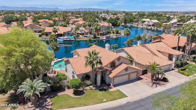 1012 S Coral Key Ct, Gilbert, AZ 85233 - photo 2