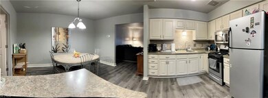 8214 Maramont Dr unit A, Youngstown, OH 44512 - photo 6