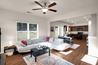 388 Collington Cir, Dalton, GA 30721 - photo 4