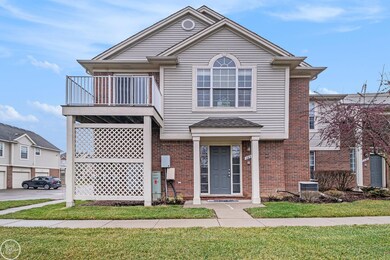 1895 Flagstone Cir unit 132, Rochester, MI 48307 - photo 2