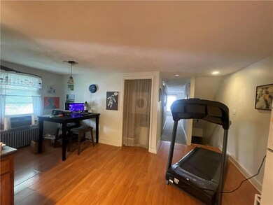 117 S Westbrook Ave unit 117 1/2, Pen Argyl, PA 18072 - photo 5