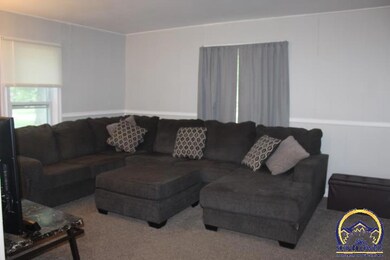 511 Oak, Overbrook, KS 66524 - photo 5