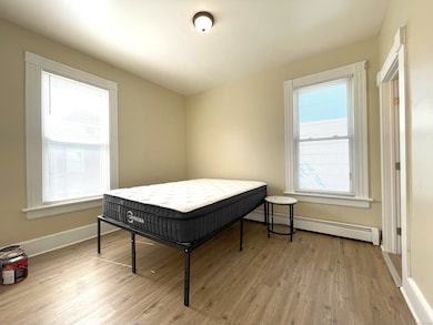 196 Blatchley Ave unit 2, New Haven, CT 06513 - photo 3