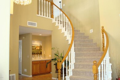 Curved stairway