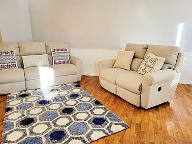 700 Sooner Dr, Tahlequah, OK 74464 - photo 5