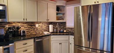 unlisted-address, New Smyrna Beach, FL 32169 - photo 6