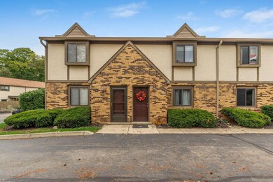 3232 Summerdale Ln