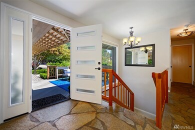 7611 85th Place SE, Mercer Island, WA 98040 - photo 2