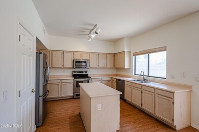 1815 E Dava Dr, Tempe, AZ 85283 - photo 6