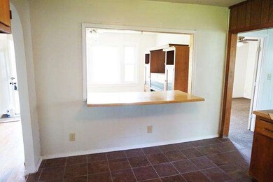 110 S Saltsman Dr, Hopkinsville, KY 42240 - photo 5