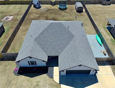 971 Red Oak St, Elkins, AR 72727 - photo 3