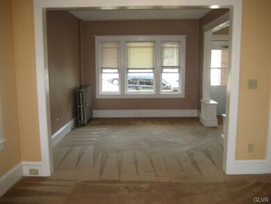 1913 Northampton St, Easton, PA 18042 - photo 5