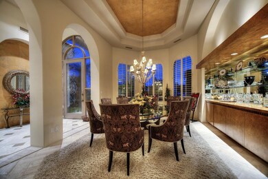 012_Formal Dining