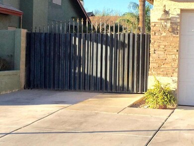Oversized RV Gate