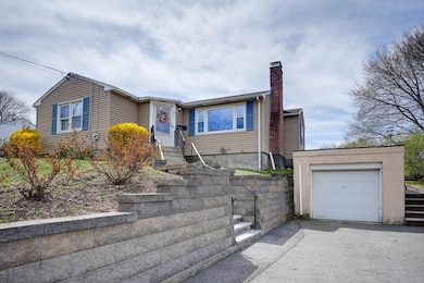 830 Trapelo Rd, Waltham, MA 02452 - photo 2