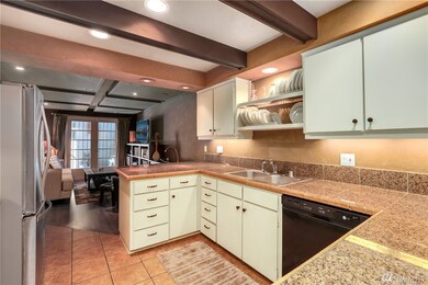 8421 Main St unit 306, Edmonds, WA 98026 - photo 7