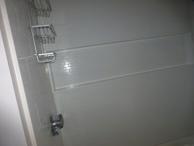 520 Ocean Ave unit 2, New London, CT 06320 - photo 6