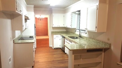 328 Cooper Dr, Hurst, TX 76053 - photo 5