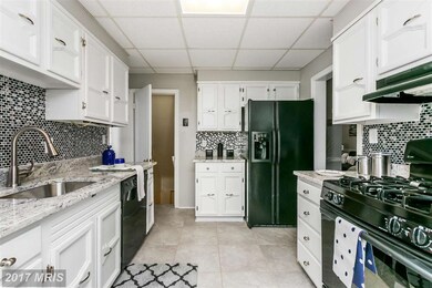 5405 Pioneer Dr, Baltimore, MD 21214 - photo 2