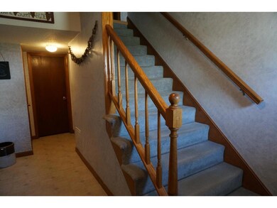 24 Birchwood Dr unit 24, Milford, NH 03055 - photo 2