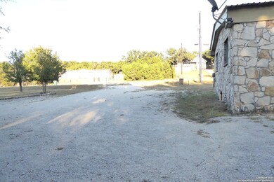 spacious parking space for RV,boats,cars, etc.