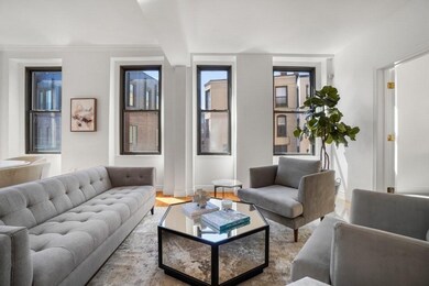 Charlesgate Hall unit 401, Boston, MA 02215 - photo 2