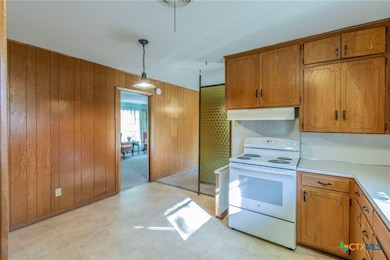 207 W Welton Ave, Temple, TX 76501 - photo 5