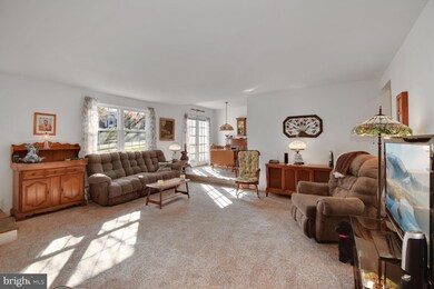 113 Yardley Commons, Yardley, PA 19067 - photo 4