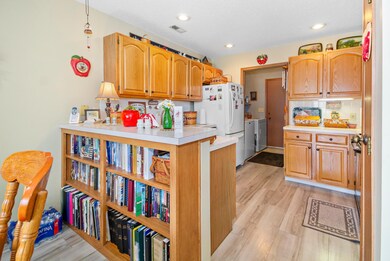 1213 Dunhurst St (7)