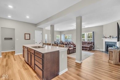 1195 S Aberdeen Dr, Franklin, IN 46131 - photo 5