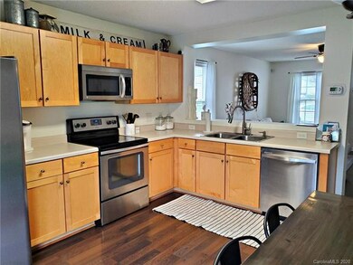 Great Floor Plan!