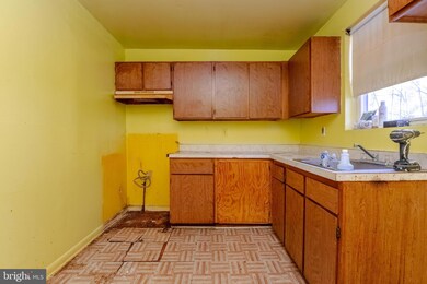 3424 Virginia Ave, Baltimore, MD 21215 - photo 4