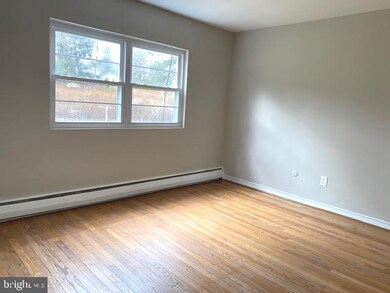 316 S Brobst St, Reading, PA 19607 - photo 7